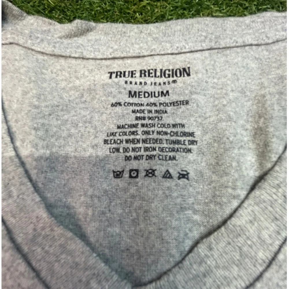 True Religion Mens V-Neck T-Shirt Heather Gray Short Sleeve Logo Tee Medium